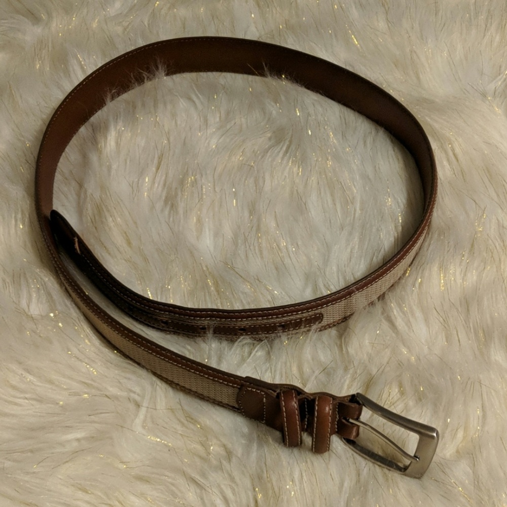Men's Jos .A .Bank belt